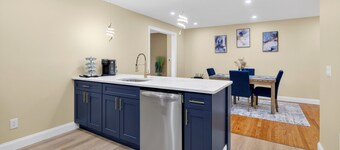 Perfect 4-bedroom house with AC in tranquil Albany