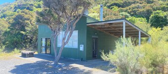 Kupe's Secret (The Bush Bach)