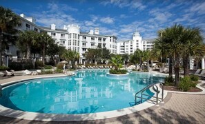 Pool - 1BR/1BA in Baytowne Wharf's Grand Sandestin (Miramar Beach)