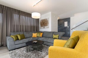 TV - Villa Elena (Istria - Poreč) (Poreč)