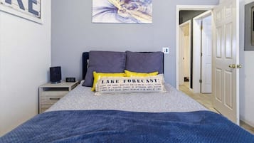 Leilighet, flere senger, adgang til basseng (View to a Thrill)