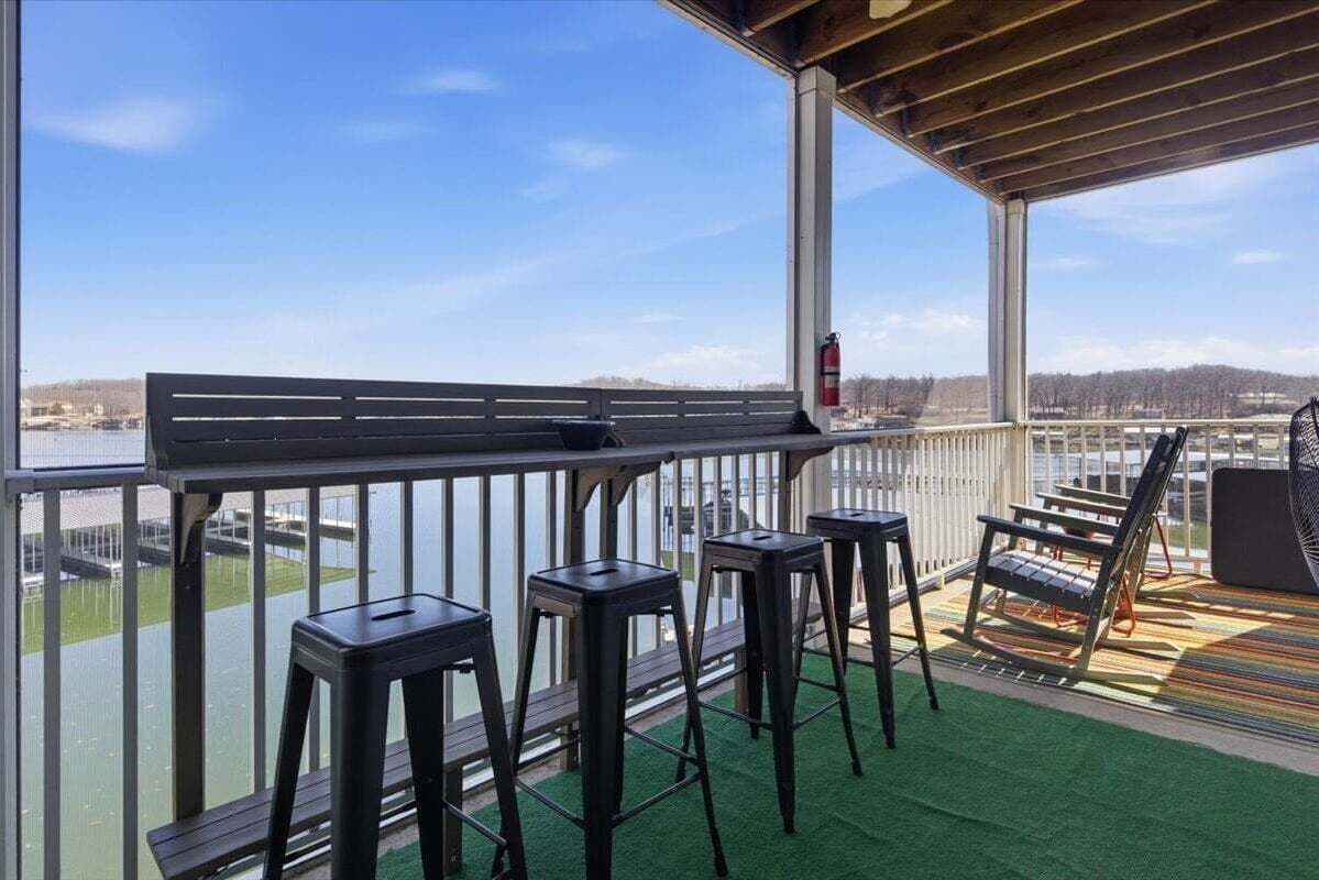 Appartamento, letti multipli, accesso alla piscina (View to a Thrill) | Vista dalla camera