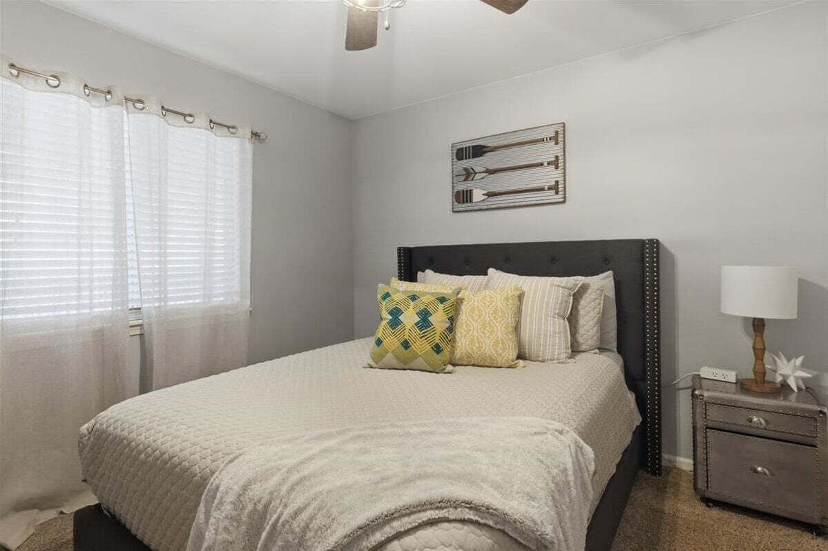 公寓式客房, 多张床, 露台 (Martinis on the Ledge)