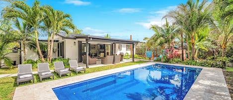 Piscina externa
