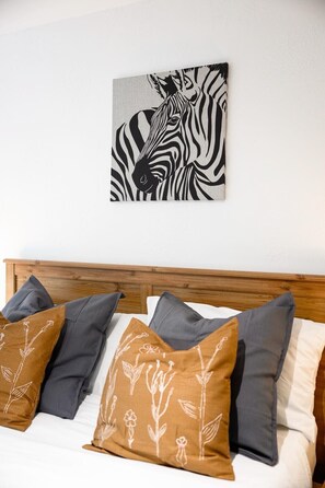 2 habitaciones, tabla de planchar con plancha y wifi gratis 