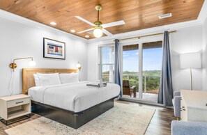 6 bedrooms, iron/ironing board, free WiFi, bed sheets - Osprey - Beachfront with Panoramic Gulf Views, Private Pool, Luxury and Comfort (St. George Island)