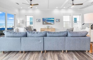Smart TV - Osprey - Beachfront with Panoramic Gulf Views, Private Pool, Luxury and Comfort (St. George Island)