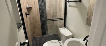 Poolside Suite | 98” TV | Sleeps 7 | 3 Rooms
