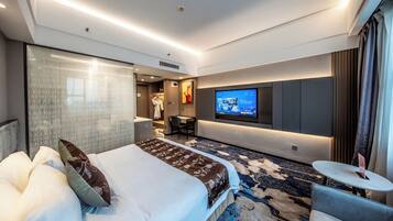 Basic Double Room, Private Bathroom, City View