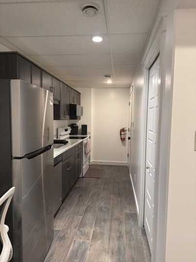 Cozy 2 Bedroom Apartment