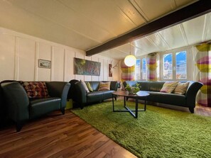 Fernseher, Kamin