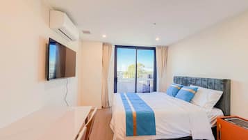 In-room safe, blackout curtains, iron/ironing board