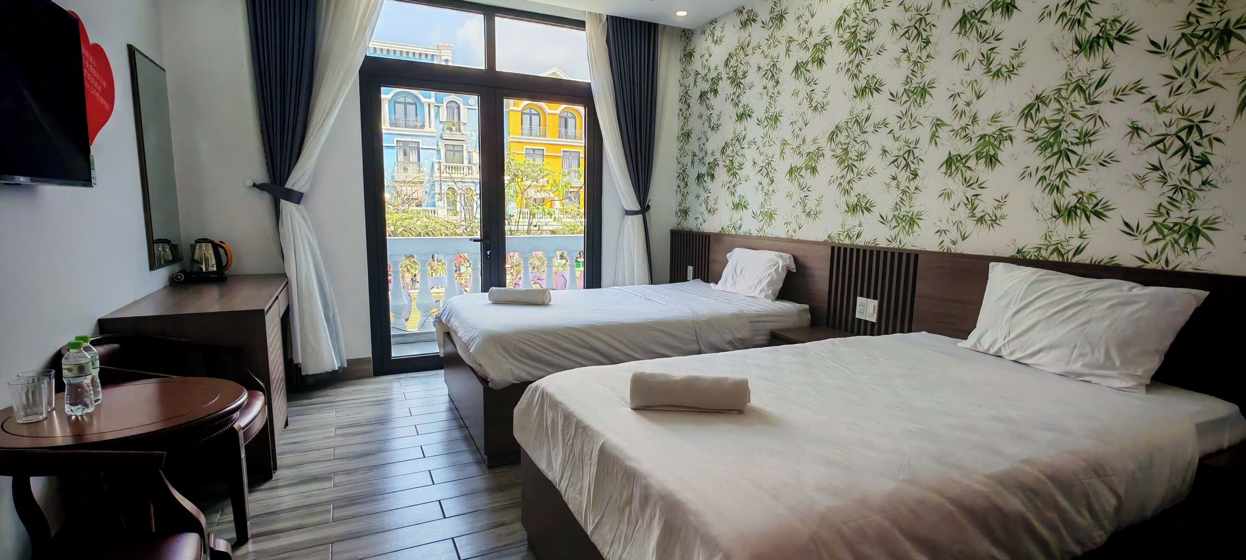 スーペリア ダブルまたはツインルーム カナルビュー