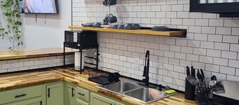 2-bedroom apartment in terrific McColl with cool AC