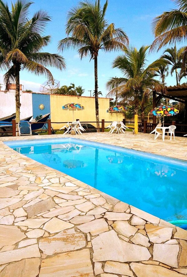 Pool - Pousada do Chico (Bertioga)