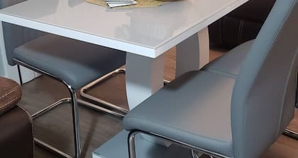 Room-cozy Private Room With Full Facilit