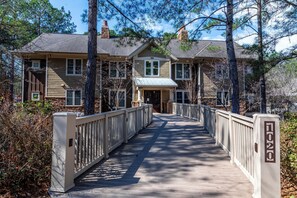 Exterior - New Listing 2 bedroom condo in Reynolds Lake Oconee (Greensboro)