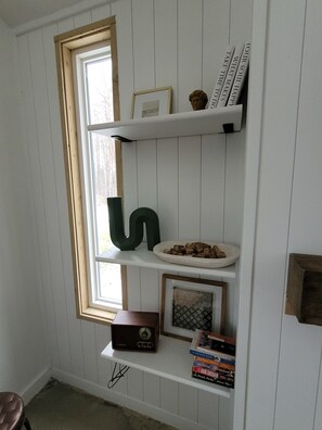 Interior - The Cork Cottages Unit 3 Hot Tub, Arcade, 2 Queen, 2 Bath, New and Modern (Geneva)