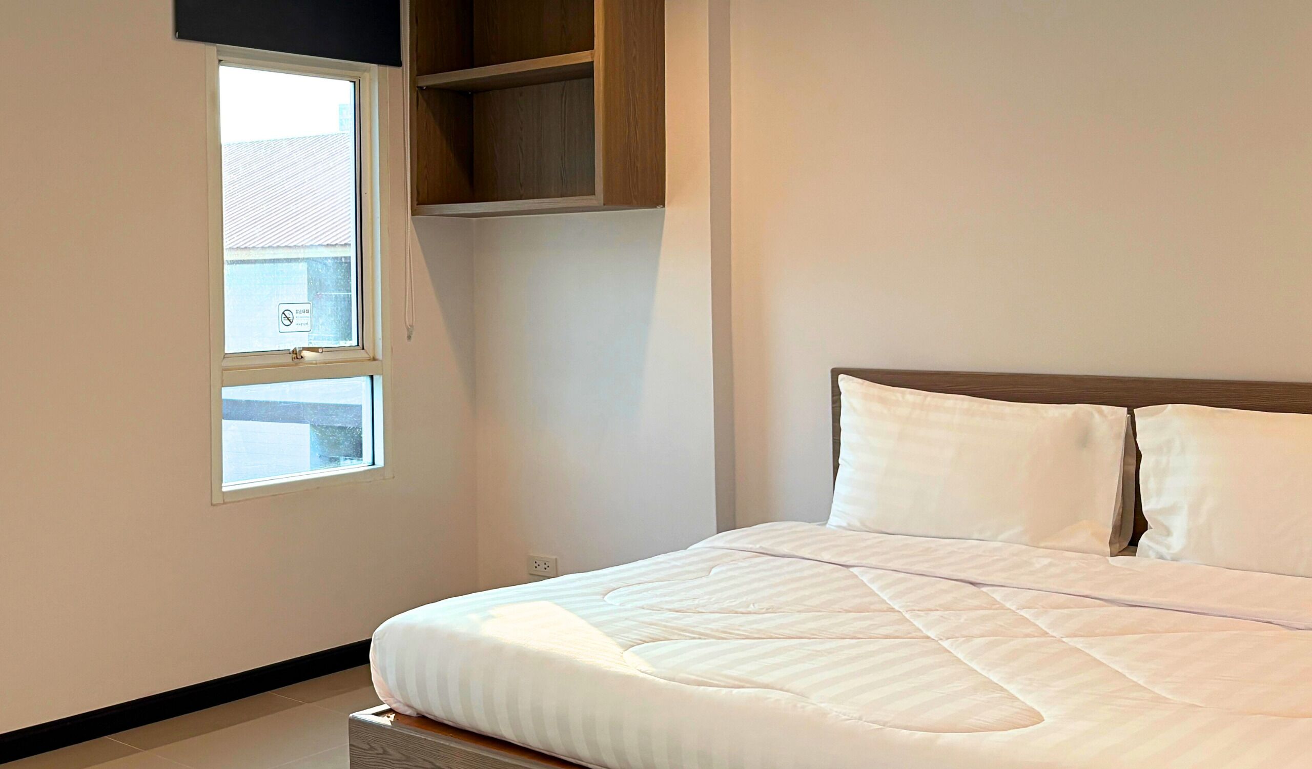 Deluxe Plus Type C City View | 办公桌、遮光窗帘、隔音、免费 WiFi