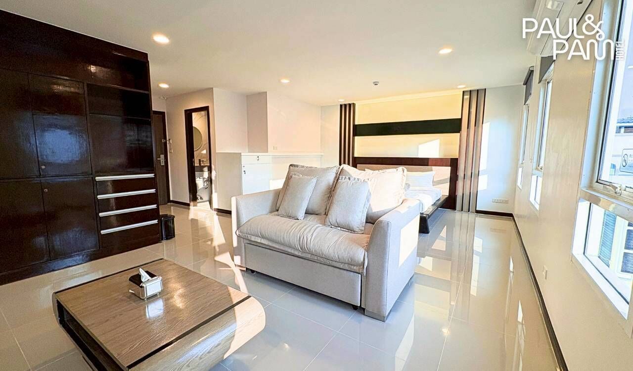 Studiosvit Executive - 1 kingsize-säng - städning - utsikt mot staden