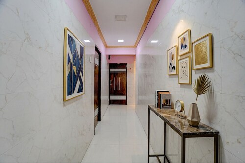 Fabhotel Yazhini Residency