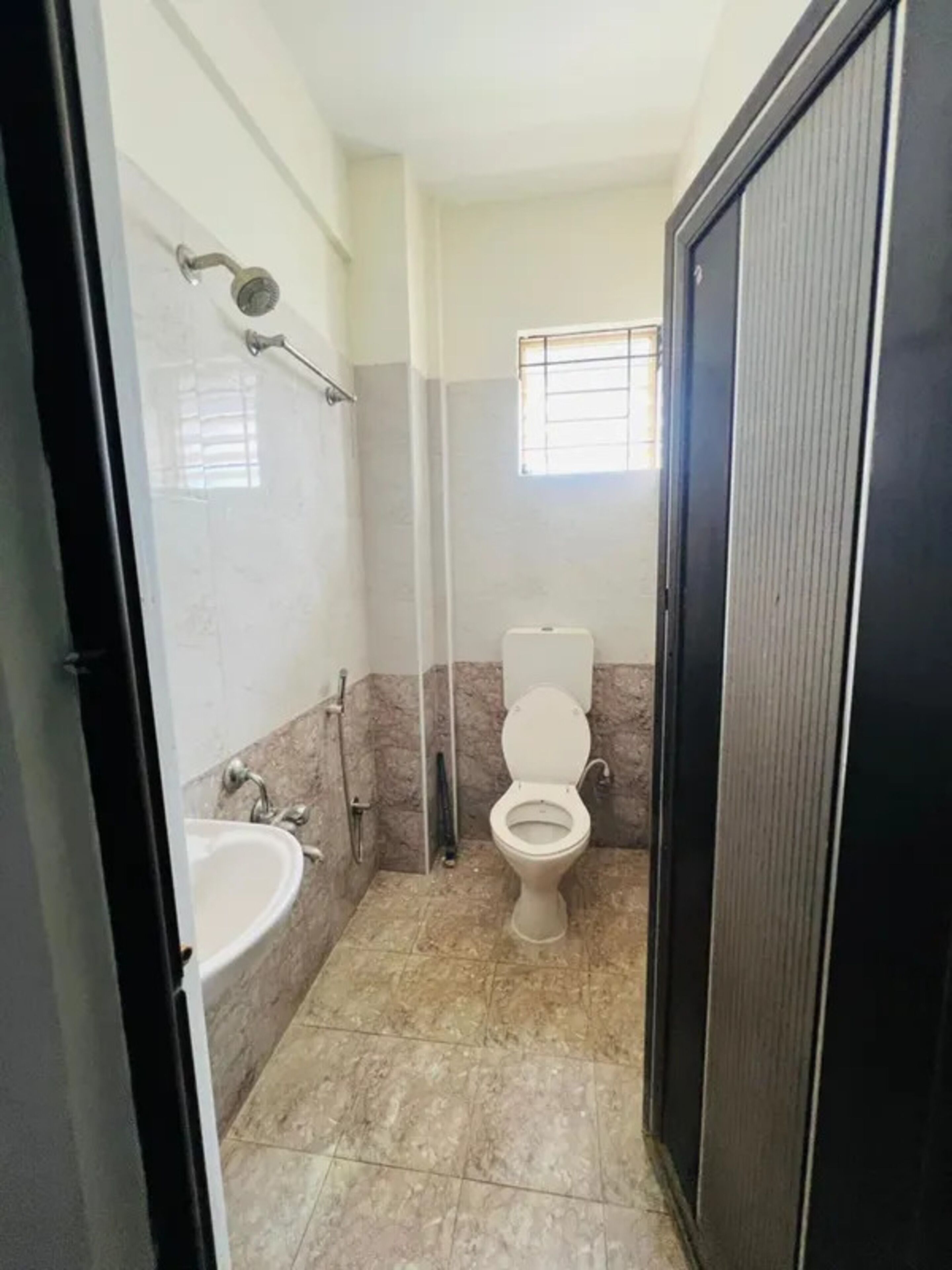 Deluxe Room | Bathroom