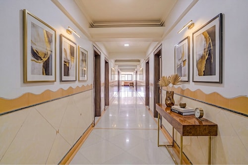 Fabhotel Dukes 广场