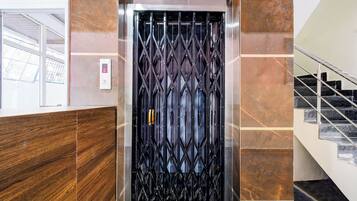 Elevator