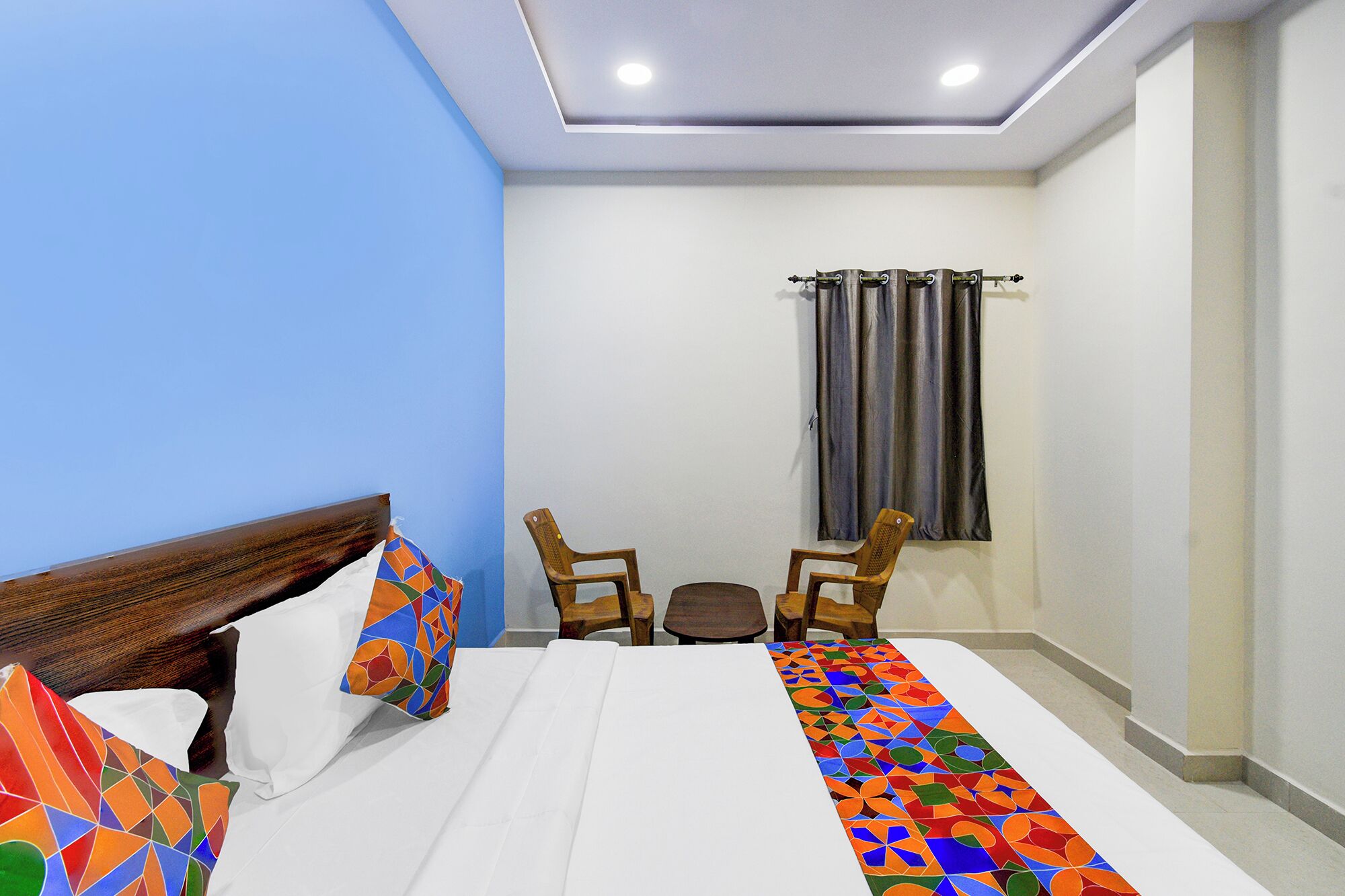 Deluxe Room | Egyptian cotton sheets, premium bedding, in-room safe, desk
