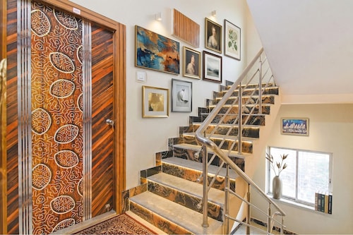 Via Safehome Guest House