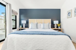 3 chambres, fer et planche à repasser, Wi-Fi gratuit, draps fournis