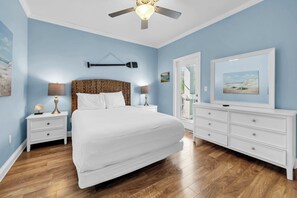 4 slaapkamers, een strijkplank/strijkijzer, gratis wifi, beddengoed