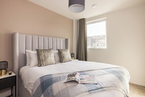 Room - Charles Hope Leeds (Leeds)