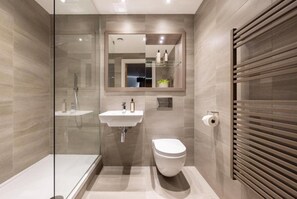 Bathroom - Charles Hope Leeds (Leeds)