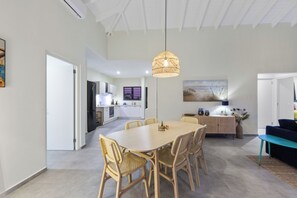 Dining - Villa Mambo Paradise - 500 Meters from Mambo Beach (Willemstad)