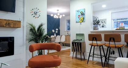Mid-Century Modern Cool Meets Comfy Convenience - Minutes to Downtown!