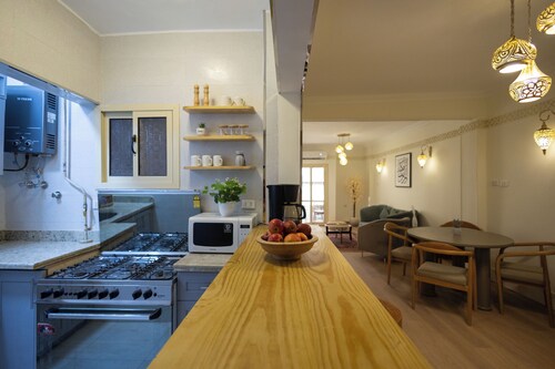 Islamic Style 2 Bedrooms Apt in Downtown Cairo