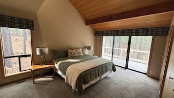3 chambres, fer et planche à repasser, Wi-Fi gratuit, draps fournis