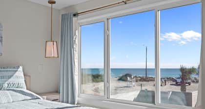Remodeled Soothing 2-bedroom condo on Carolina Beach
