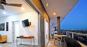 Interior - Gated Community, Oceanview Condo  Pool & Gym (La Paz)