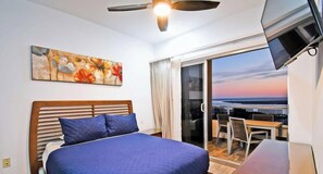 2 bedrooms, iron/ironing board, WiFi - Gated Community, Oceanview Condo  Pool & Gym (La Paz)