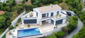Exterior - Wonderful and chic villa for 6 people with swimming pool (LES ISSAMBRES)