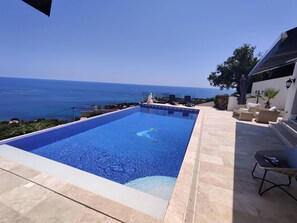 Pool - Wonderful and chic villa for 6 people with swimming pool (LES ISSAMBRES)
