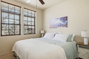 2 bedrooms, iron/ironing board, WiFi, bed sheets