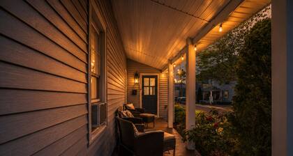 5 min walk to Asbury Park, 4 beach badges, firepit, grill, porch, cool A/C