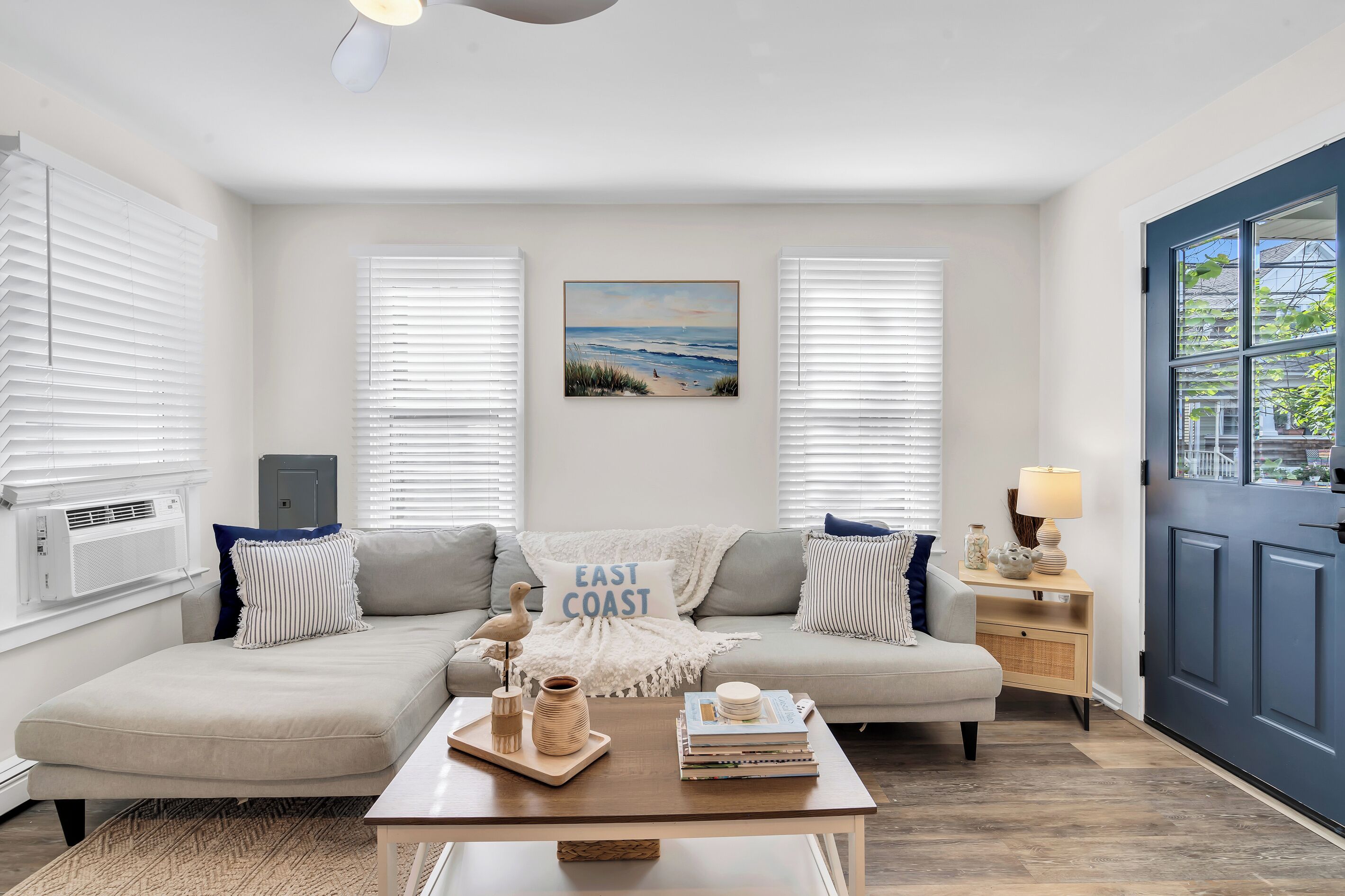 Smart TV, fireplace, offices