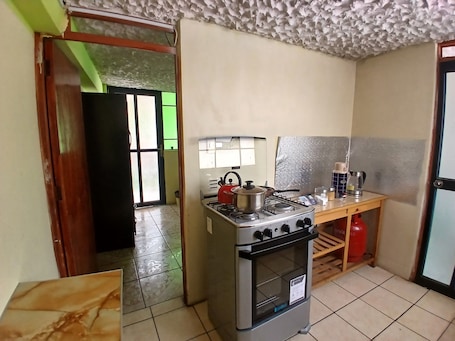 Private kitchen. Welcome, Welcome to Peru - Huancavelica the land of mercury
