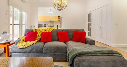 Home on the YARRA heart of ALPHINGTON