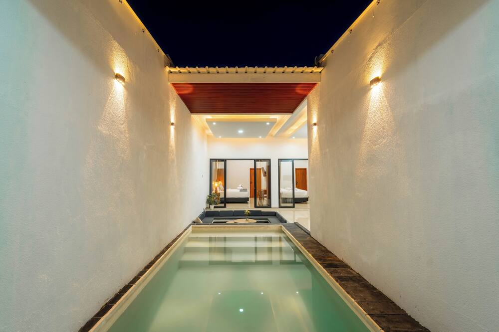 Ghania Villas Melasti