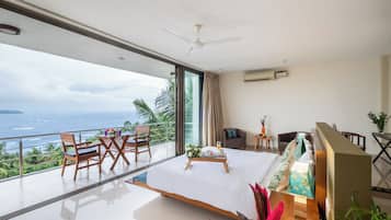 Villa, balkong, strandutsikt